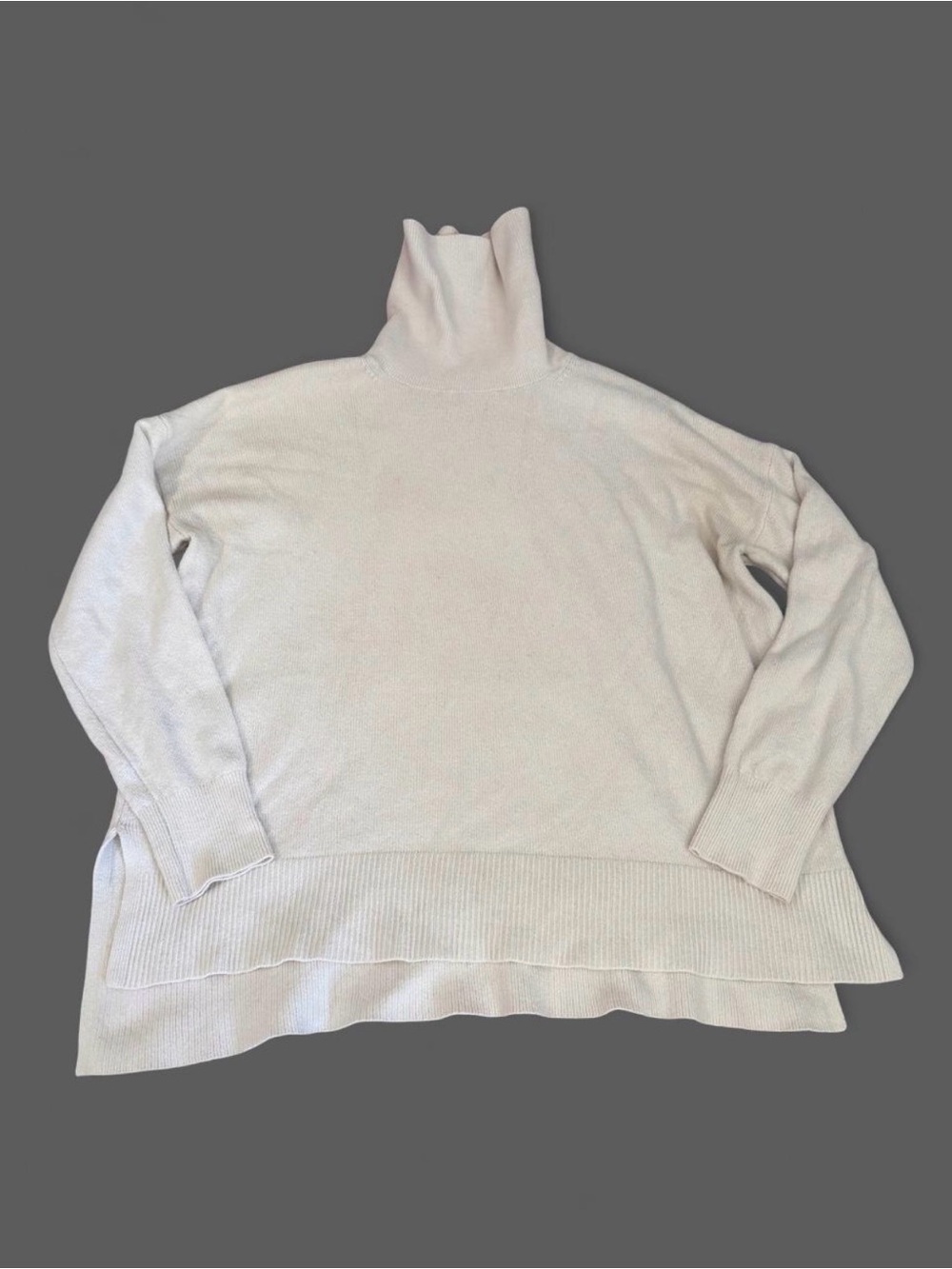 Cream/Offwhite Cotton blend Turtleneck Sweater